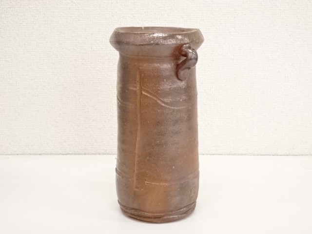 現代陶芸作家 重松康夫造 織部模様創作徳利 酒杯(2客)打出し提手 化粧箱付 現代陶芸作家 重松康夫造 織部模様創作徳利 酒杯(2客)打出し提手